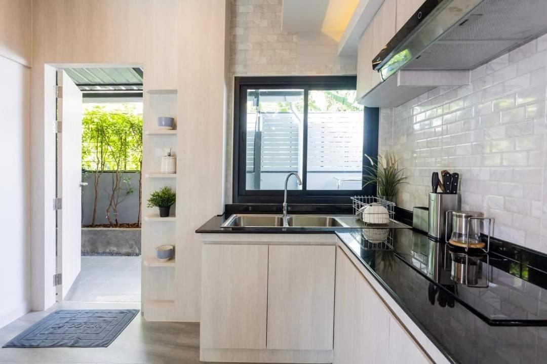 Nut & Non Pool Villa By Duangtham Ban Khlong Haeng 외부 사진